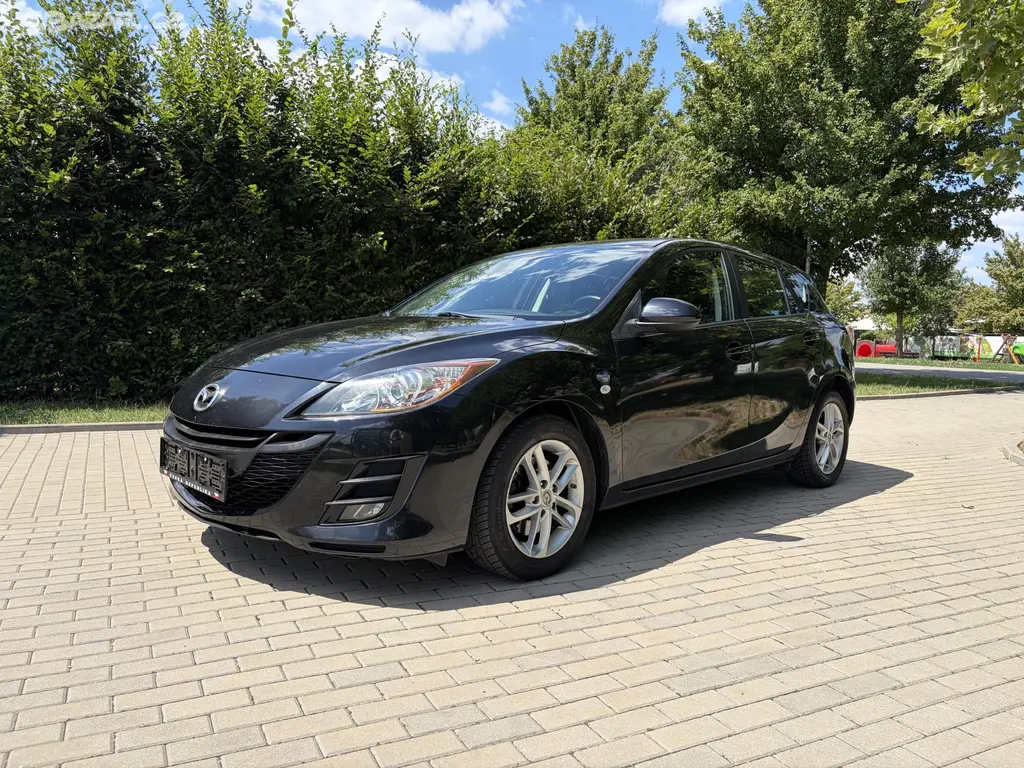 Mazda 3, 2.0 Exclusive-Line - fotka 3