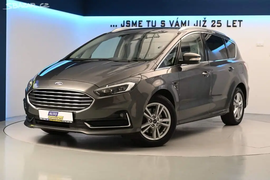 Ford S-MAX, 2.0 140 KW LED ACC Tažné Kamer