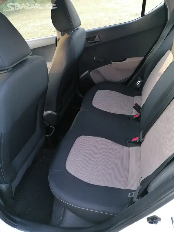 Hyundai I[telefon skryt]km - fotka 2