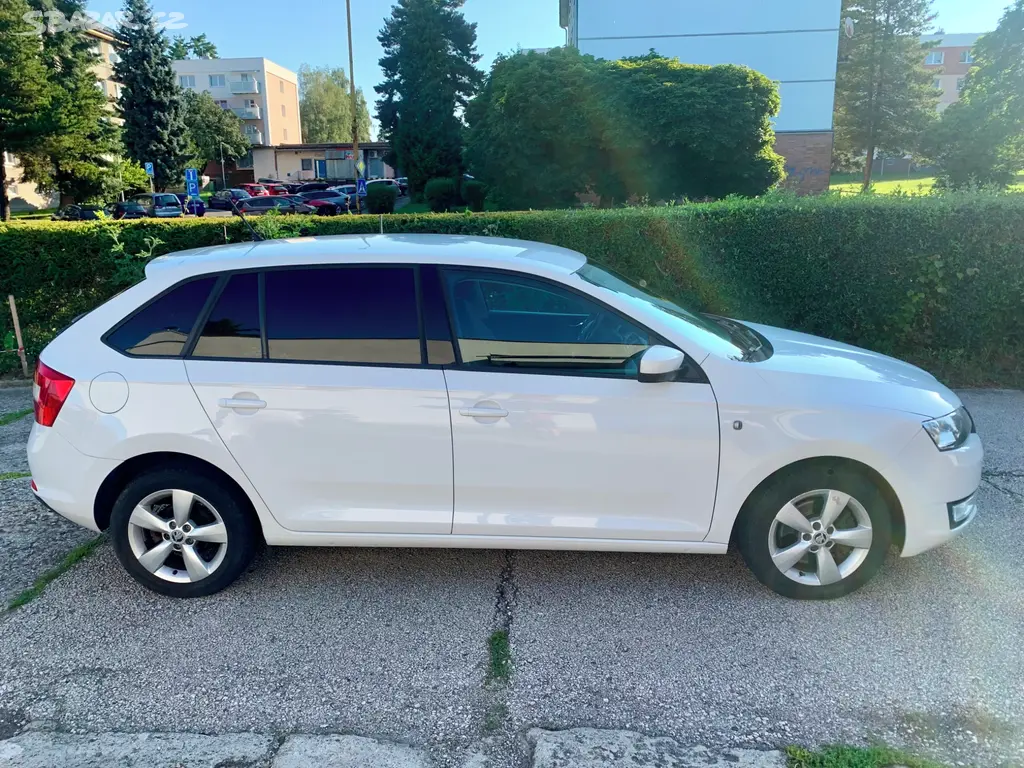škoda rapid spaceback 1.6 tdi 2015 168tkm - fotka 5