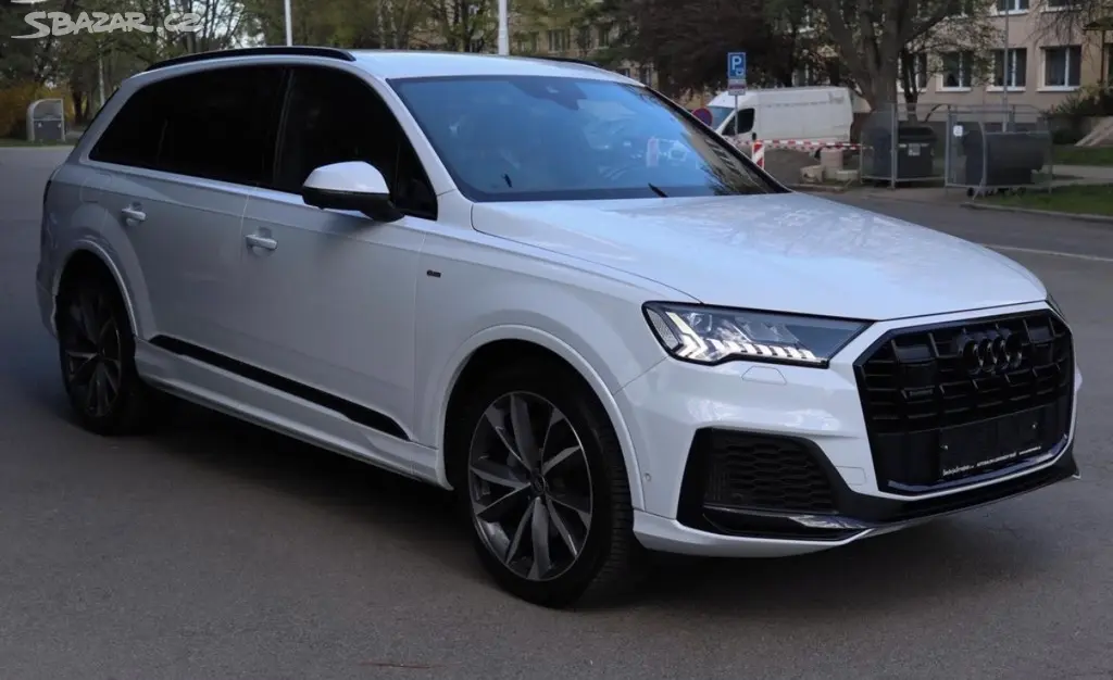 Audi Q7 3.0 55TFSI, 250kW I.majitel ČR v záruce !! - fotka 2