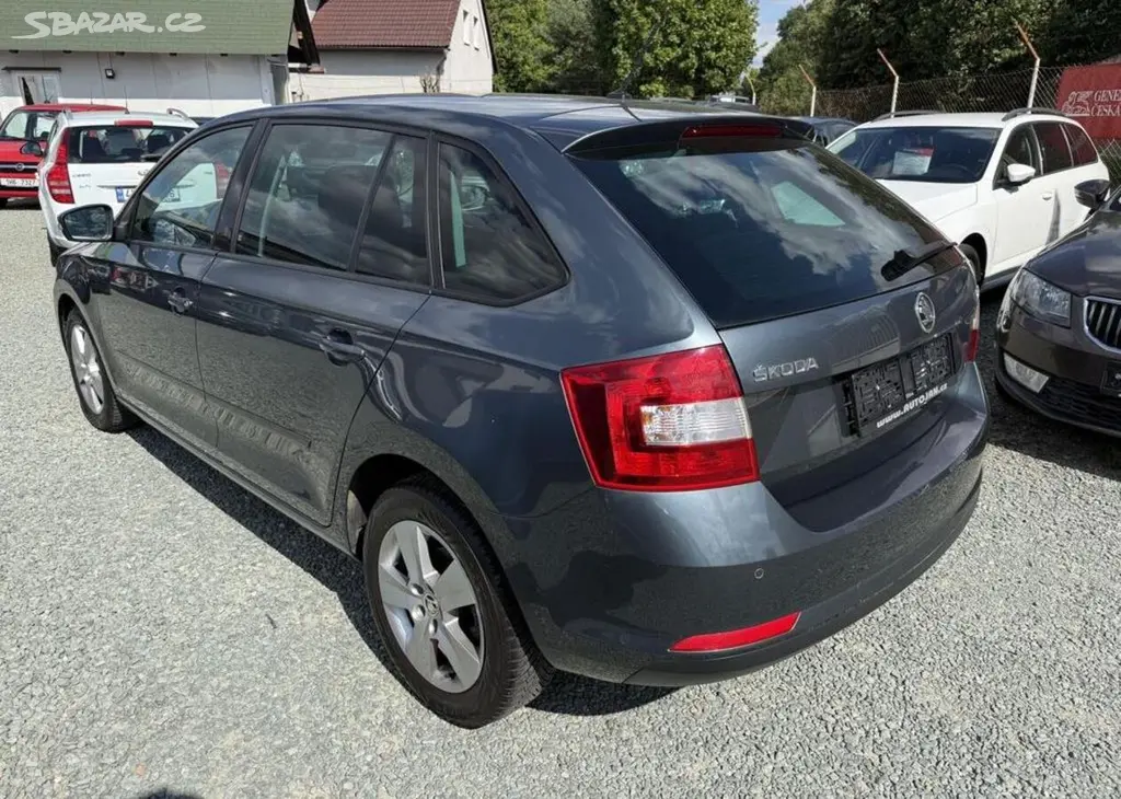 Škoda Rapid 1.2 TSI SPACEBACK benzín manuální - fotka 4