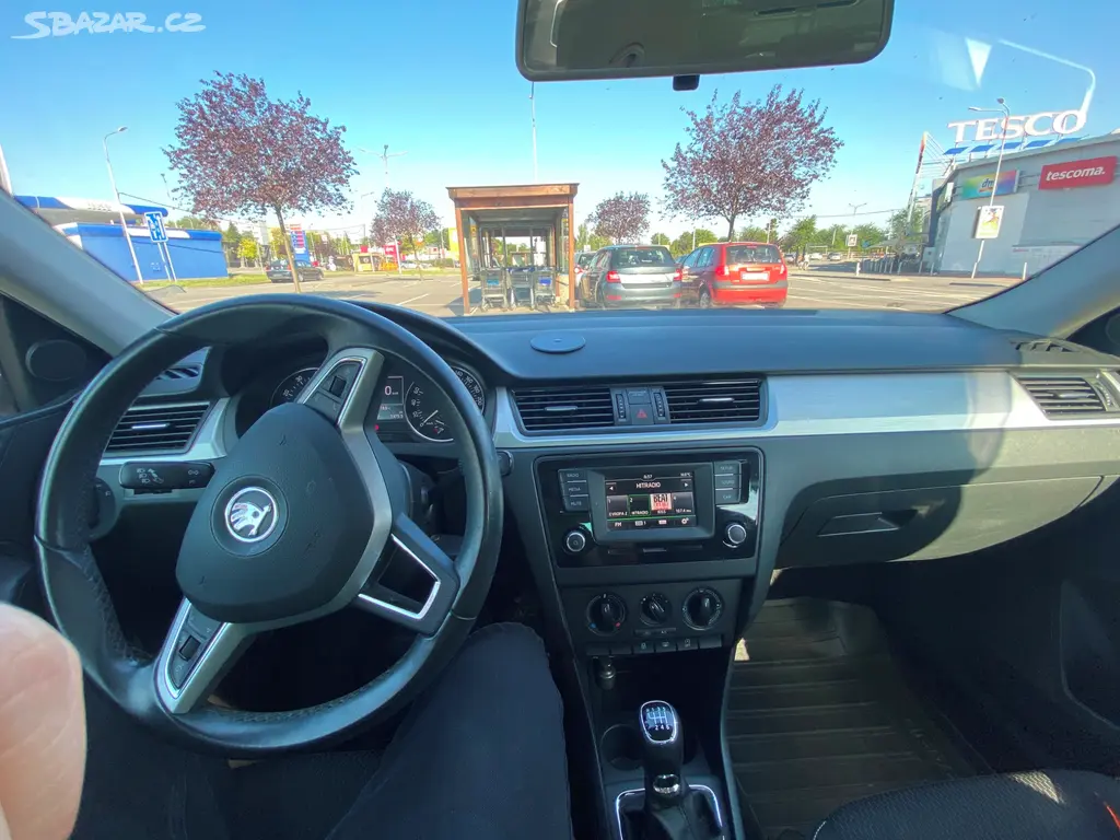 Škoda rapid 2016 1.2 - fotka 6