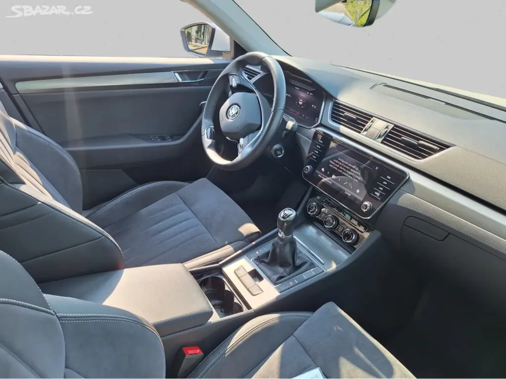 Škoda Superb, 2.0TDI 110kW Style - fotka 3