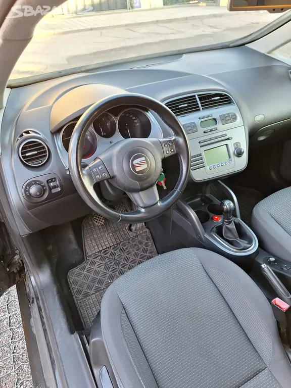 SEAT ALTEA XL, r. v. 03/2008 DOHODA - fotka 6