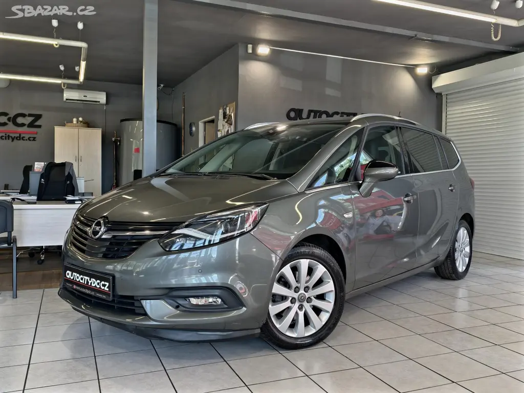 Opel Zafira, TOURER 1.4 TURBO 103kW LED, ČR - fotka 3