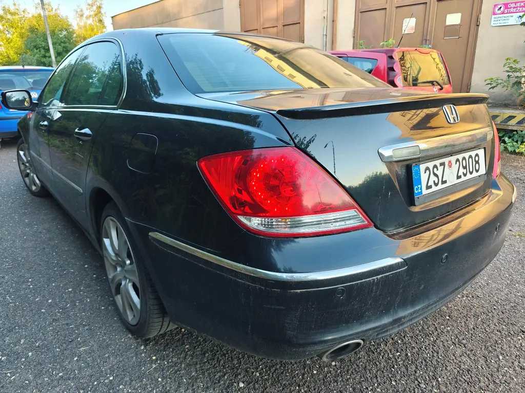 HONDA LEGEND (2008,3.5 benzín+LPG,4x4) - fotka 4