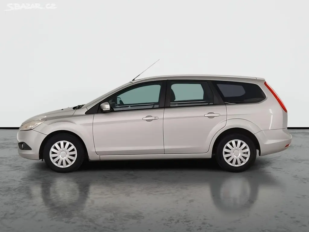 Ford Focus, 1.6 TDCi, po STK, Klima - fotka 3