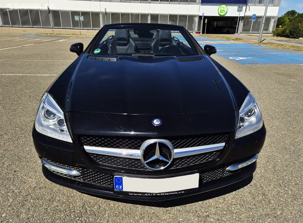 Mercedes-Benz SLK, 200 AUTOMAT BI-XENON VÝHŘEV - fotka 2