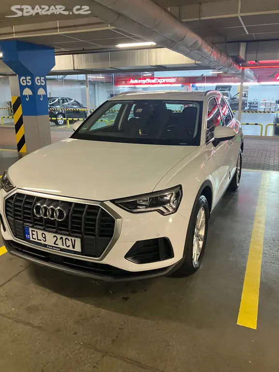 AUDI Q3 - hybrid e-tron