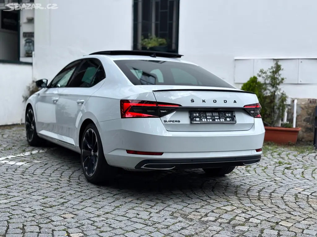 Škoda Superb, SPORTLINE 1.5 TSI 110kW DSG,ČR - fotka 2