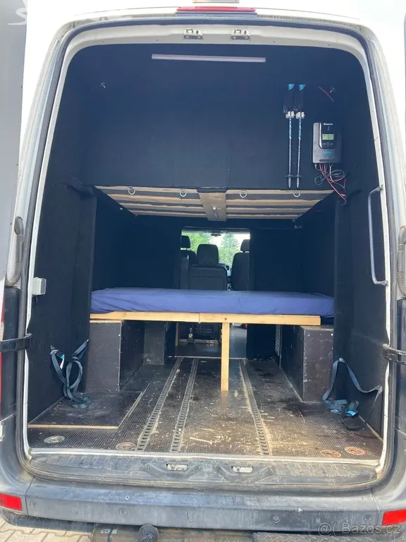 Mercedes-Benz Sprinter 2,2 CDi rok 2013 přestavb - fotka 4