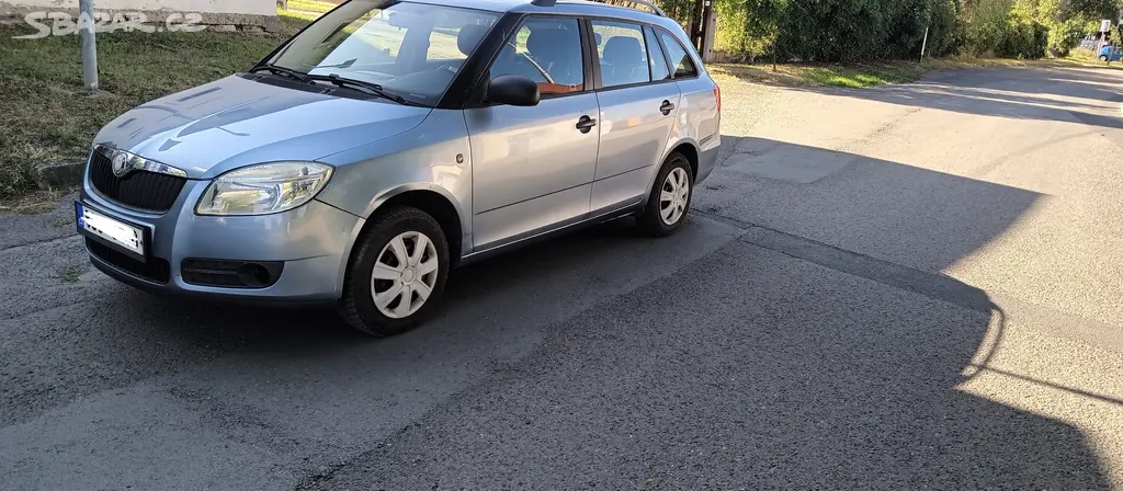 Škodu Fabii Combi - fotka 2