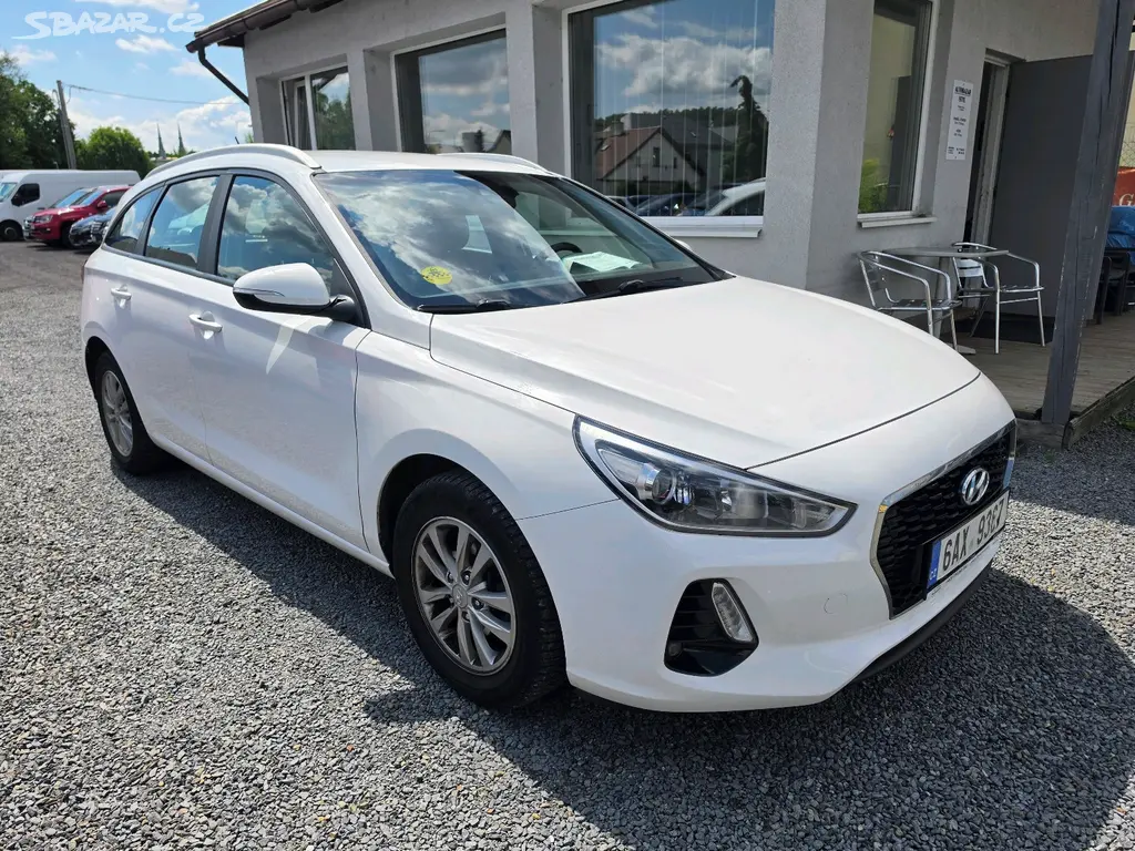 Hyundai i301.4