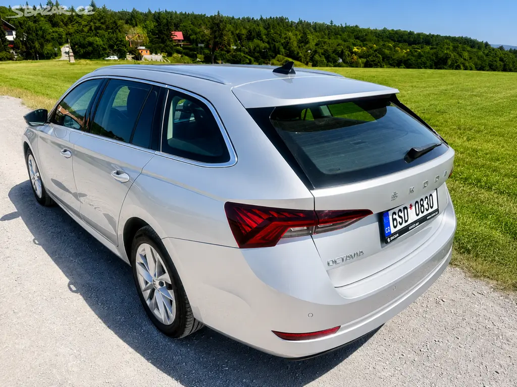 OCTAVIA IV 1.5TSI 96kW DSG CNG STYLE+ LED ČR - fotka 4