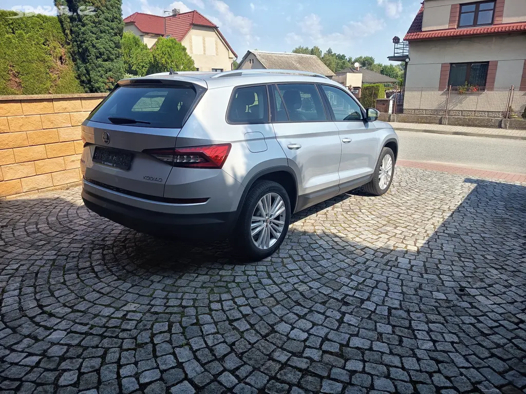 ŠKODA KODIAQ 1.5 TSI DSG BUSINESS,110 kW,ALCANTARA - fotka 3