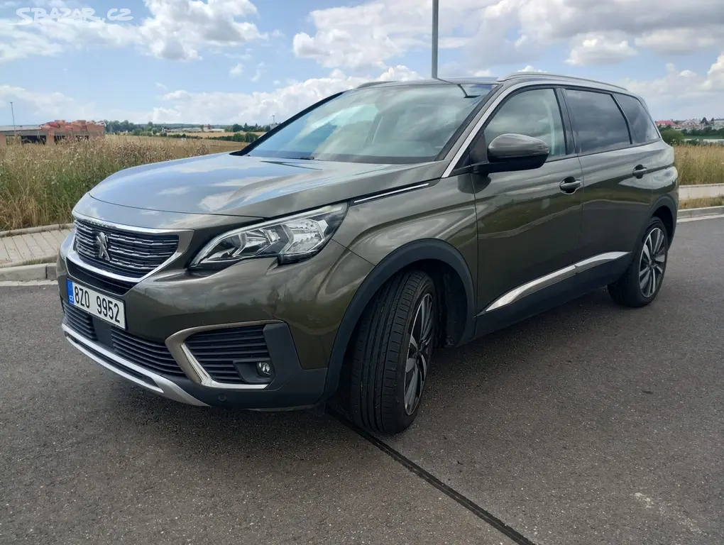 Peugeot 5008 1.2 Allure - fotka 2