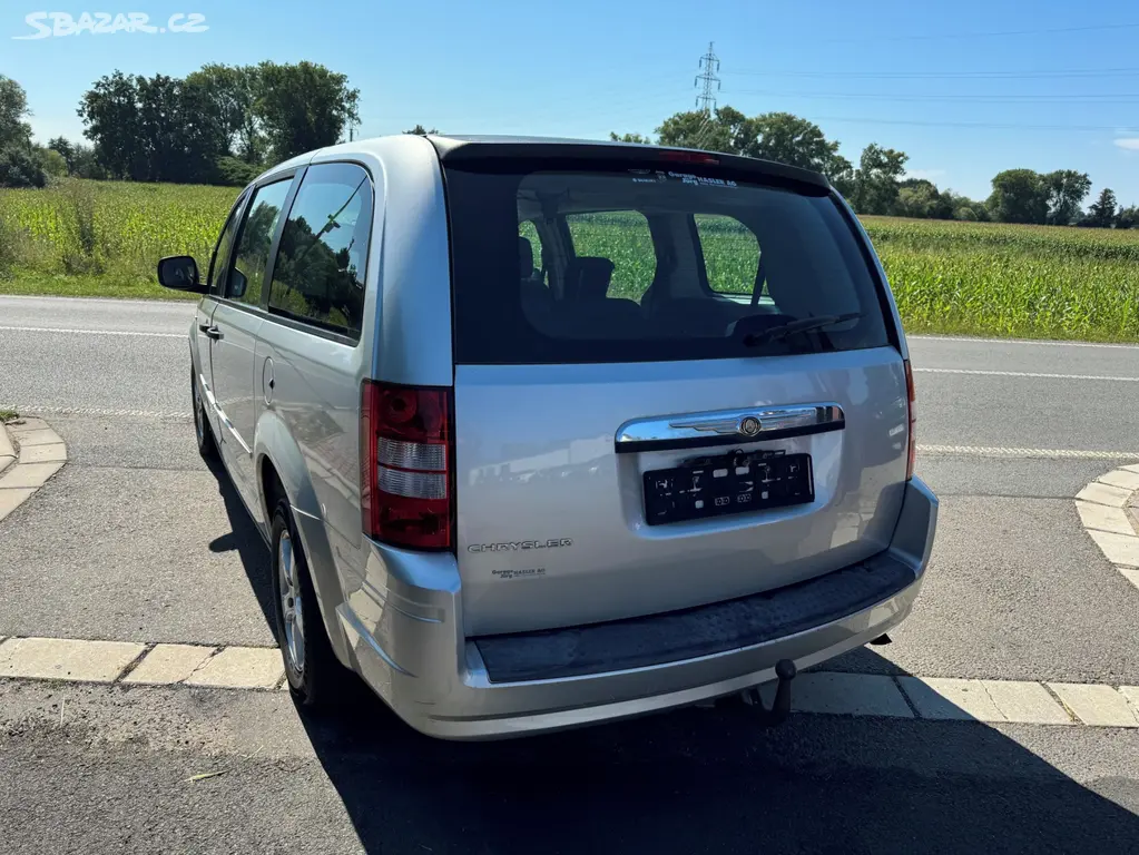 Chrysler Grand Voyager RT 3.8 V6 EU 2009 - fotka 5