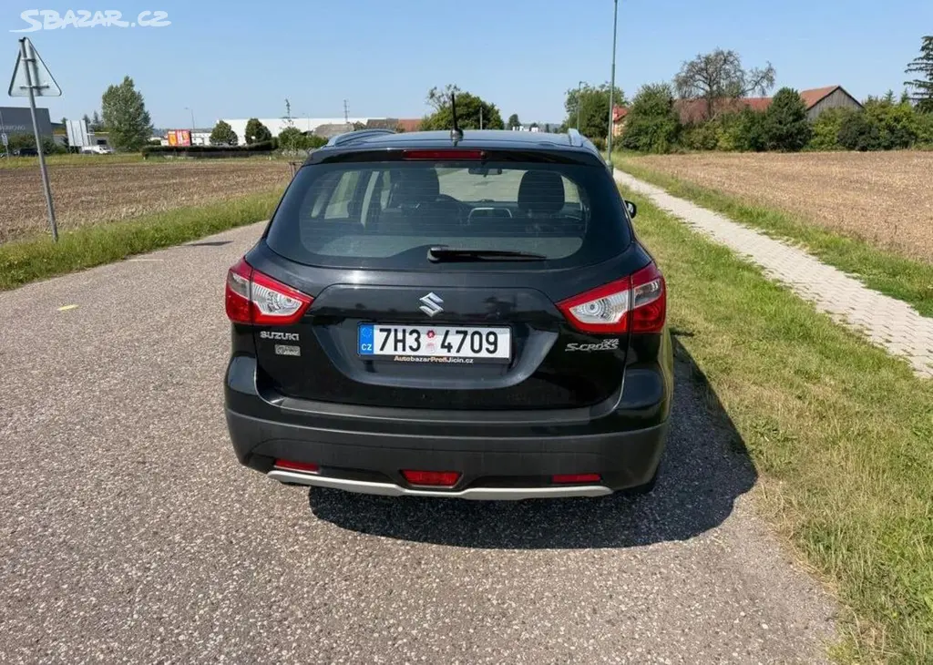 Suzuki SX4 S-Cross 1,6i/88kW Top stav , serviska - fotka 6