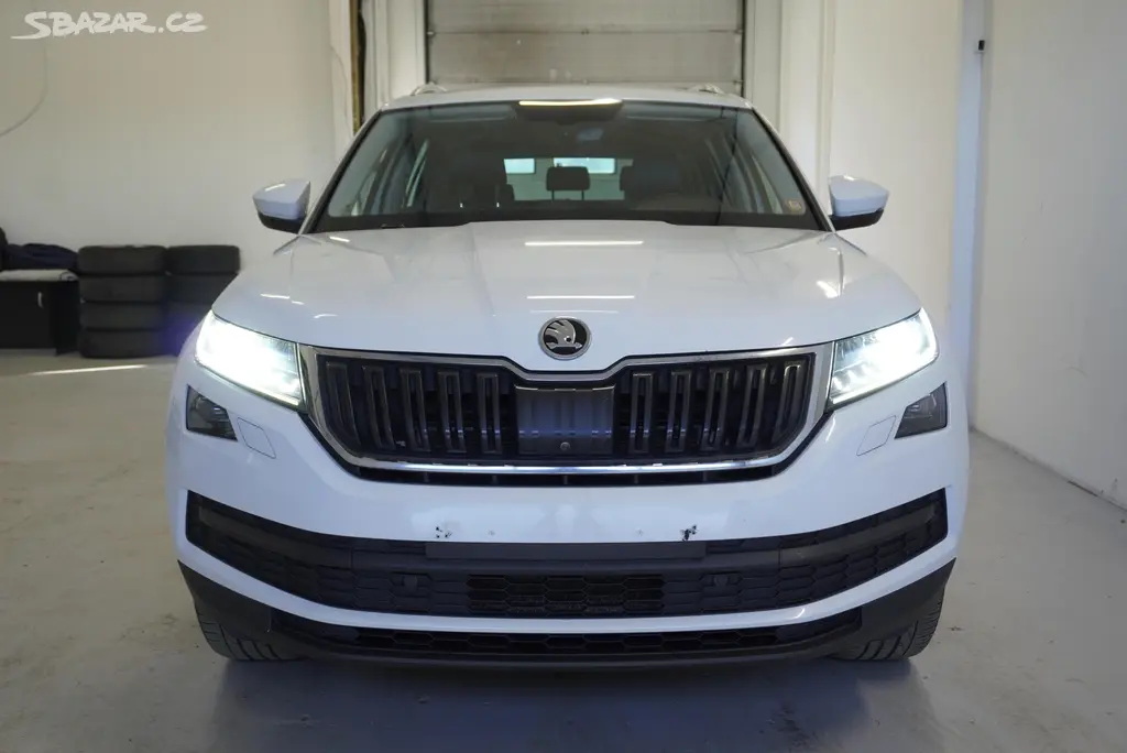 Škoda Kodiaq, KODIAQ 2.0 TSI 180 4X4 DSG7 - fotka 2