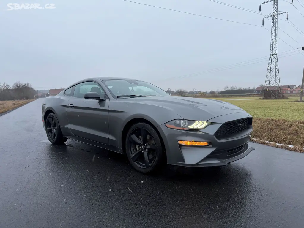 Ford Mustang 2.3 EcoBoost Manuál ZVUK BMPR !! 2021