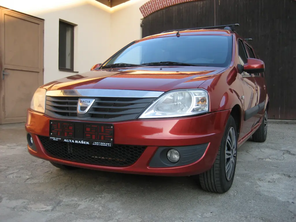 DACIA LOGAN MCV 1.6, 1. MAJITEL, DPH