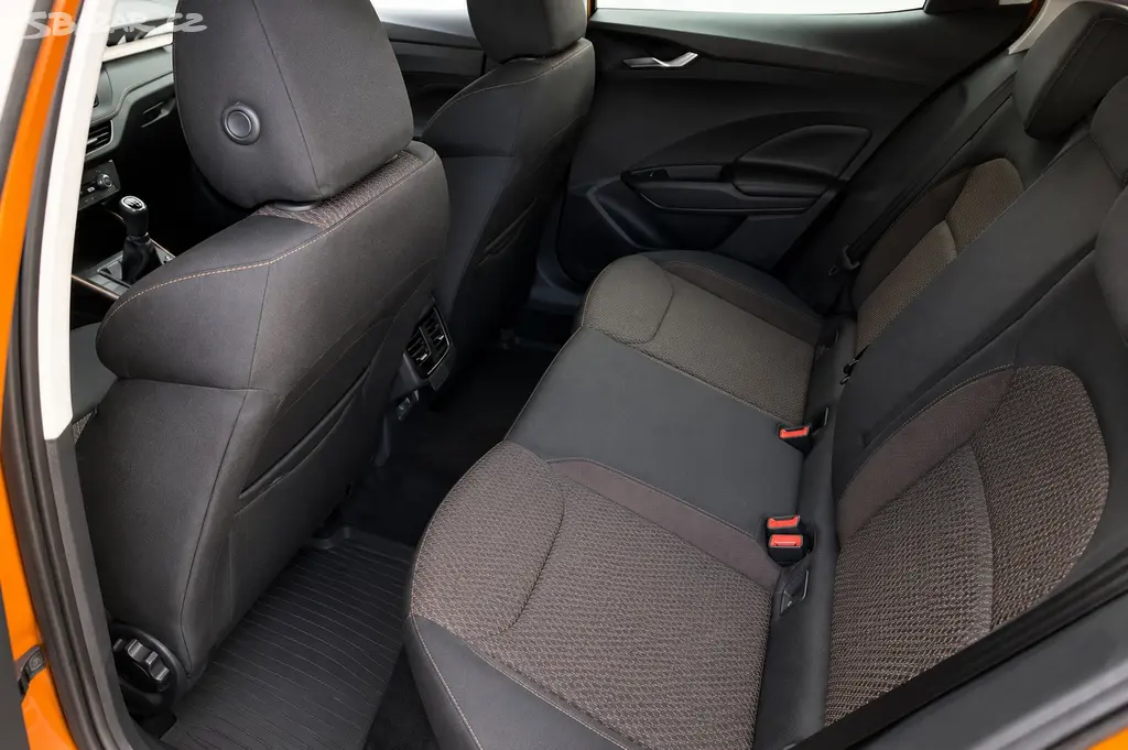 Škoda Fabia, 1.0 TSI 81 kW Style Plus - fotka 6