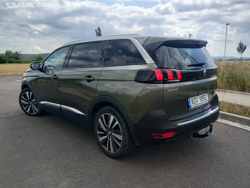 Peugeot 5008 1.2 Allure - fotka 3