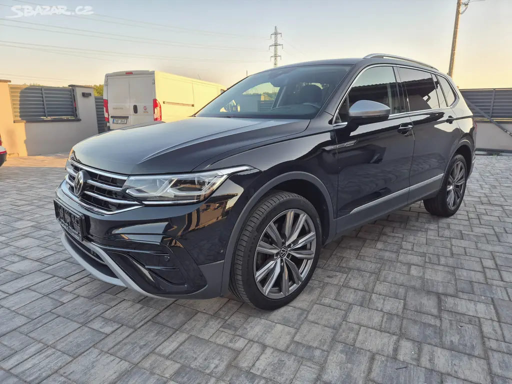 Volkswagen Tiguan Allspace, 2.0 TDi 147kw 4x4 2022 ZÁRUKA - fotka 3