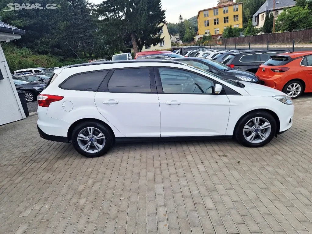 Ford Focus, 1.6 TDCi (85 kW), 82 tis. km - fotka 6