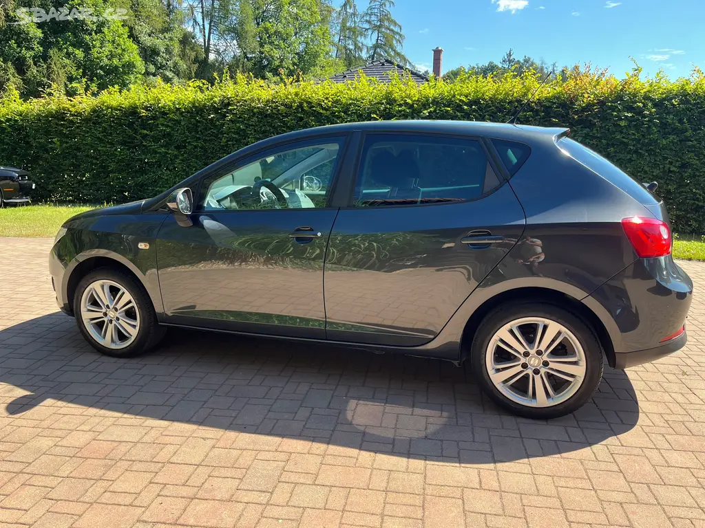 Seat Ibiza 1.4 i Style Tempomat Výhřev sedadel - fotka 4