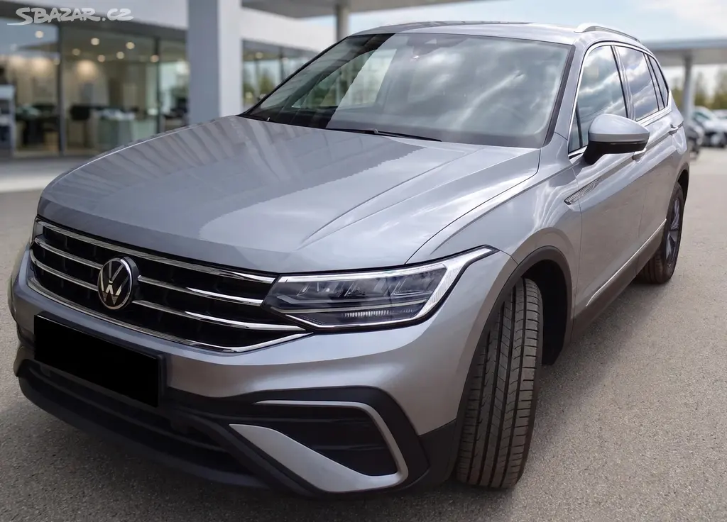 VW Tiguan Allspace,2023, 49.000km, El.tažné,záruka