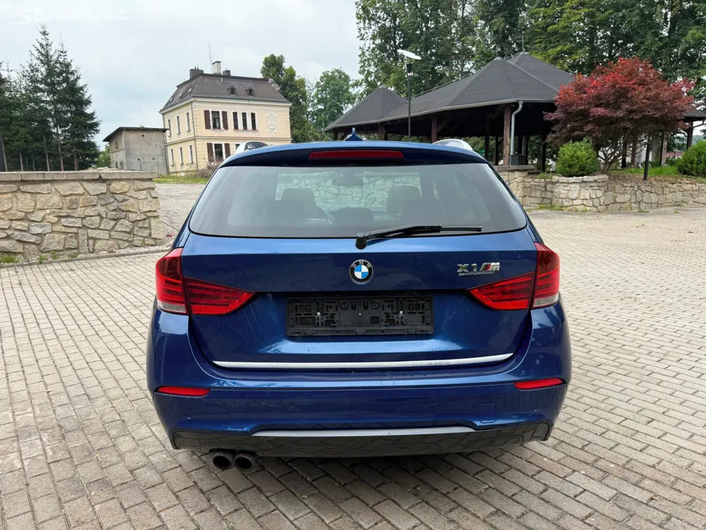 BMW X1 28i 180kW XDrive AT*105000KM*TOP - fotka 6