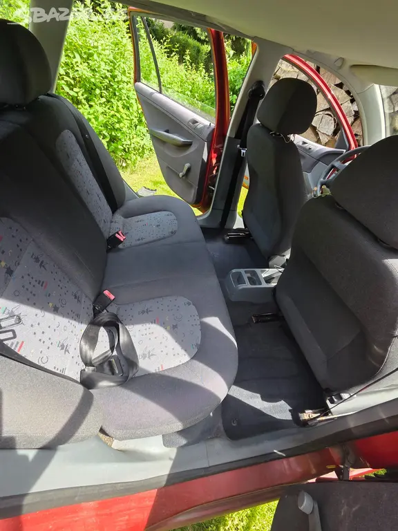 Škoda Fabia Combi (2002) NÍZKÝ NÁJEZD 118 tis. - fotka 2