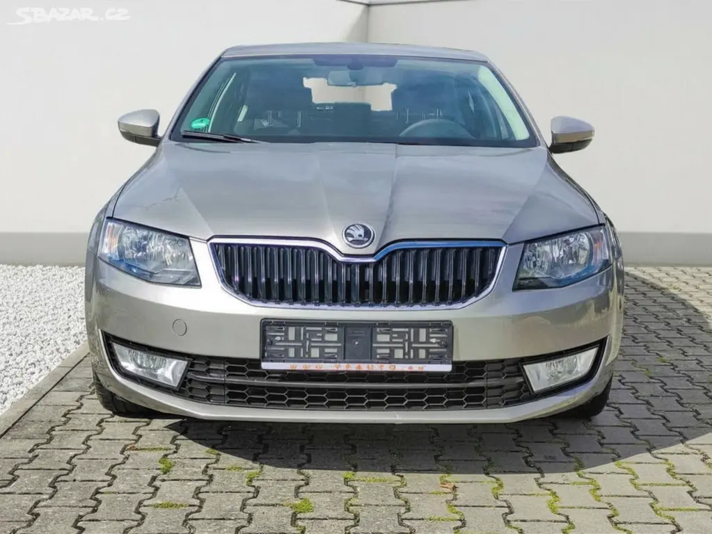 ŠKODA OCTAVIA III 1.2 TSi 77KW,6-KVALT,AMBITION - fotka 2