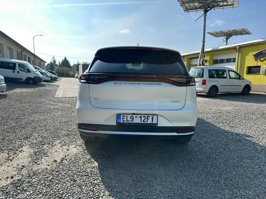 BYD Tang EV 7míst AWD TOP SUV, pano, záruka, DPH - fotka 5