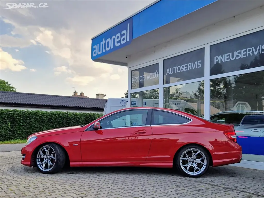 Mercedes-Benz Třídy C, 3,5 i V6 225kW 4MATIC KŮŽE ALU - fotka 2