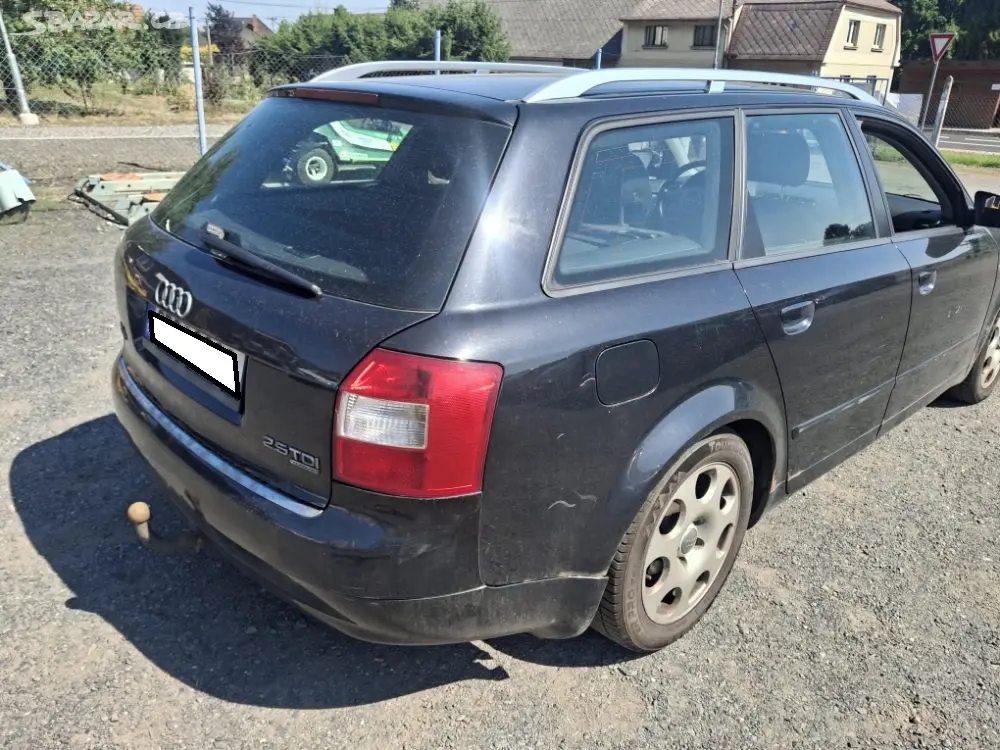 Audi A4 Avant 2,5 TDi Quattro - fotka 6