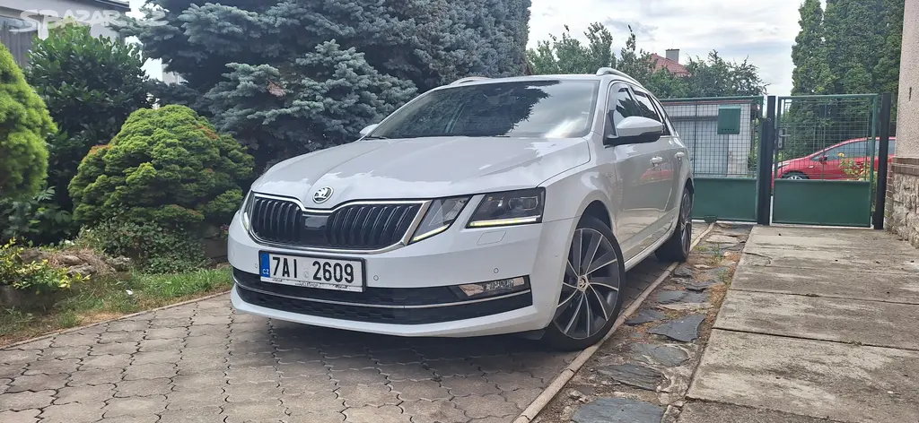 Škoda Octavia Combi 2.0 TDI L&K 4x4 DSG 135 kW ACC