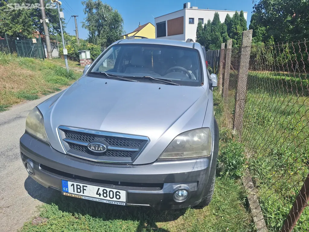 KIA Sorento 2006 103 kW, klepe motor - fotka 2