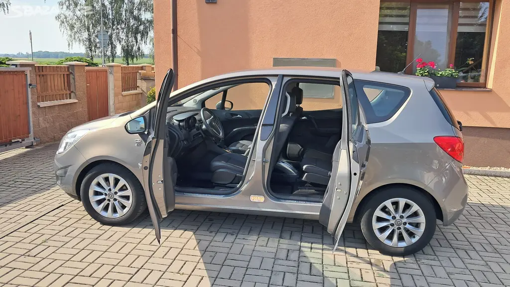 Opel Meriva, 1.4i / najeto 87 000 km ČR - fotka 5