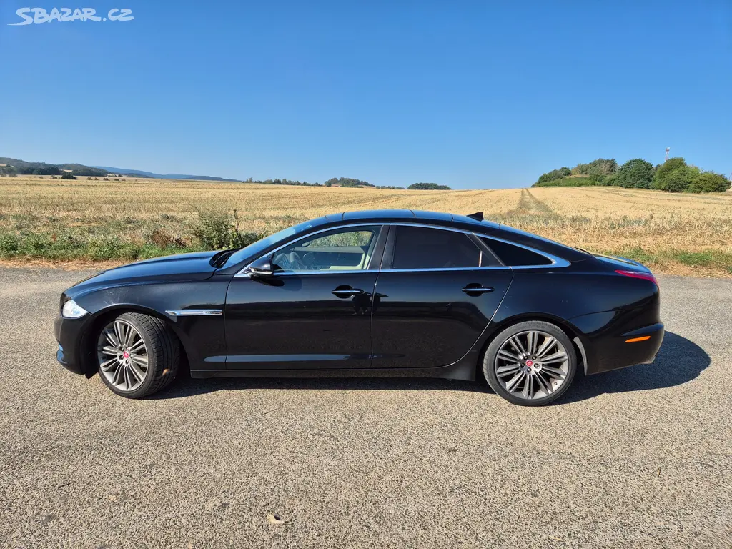 Jaguar XJ 3,0 AWD, 250kw, 2014 rok, 2. majitel - fotka 2