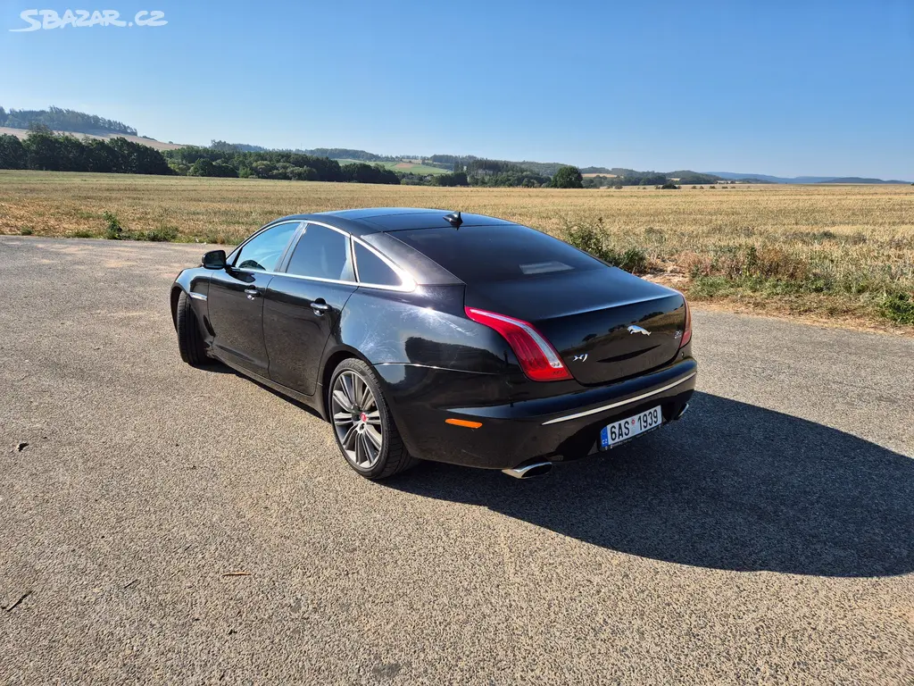 Jaguar XJ 3,0 AWD, 250kw, 2014 rok, 2. majitel - fotka 3
