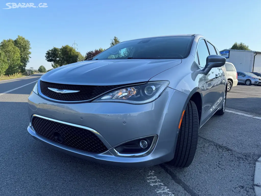 Chrysler Pacifica 3,6 RU Čocka Adapttemp 2020 DPH - fotka 6