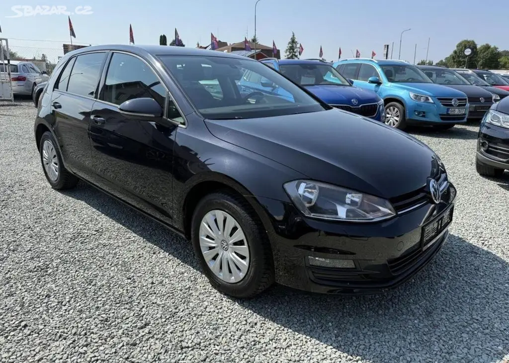 Volkswagen Golf 1.2 TSI DIGIKLIMA benzín manuální