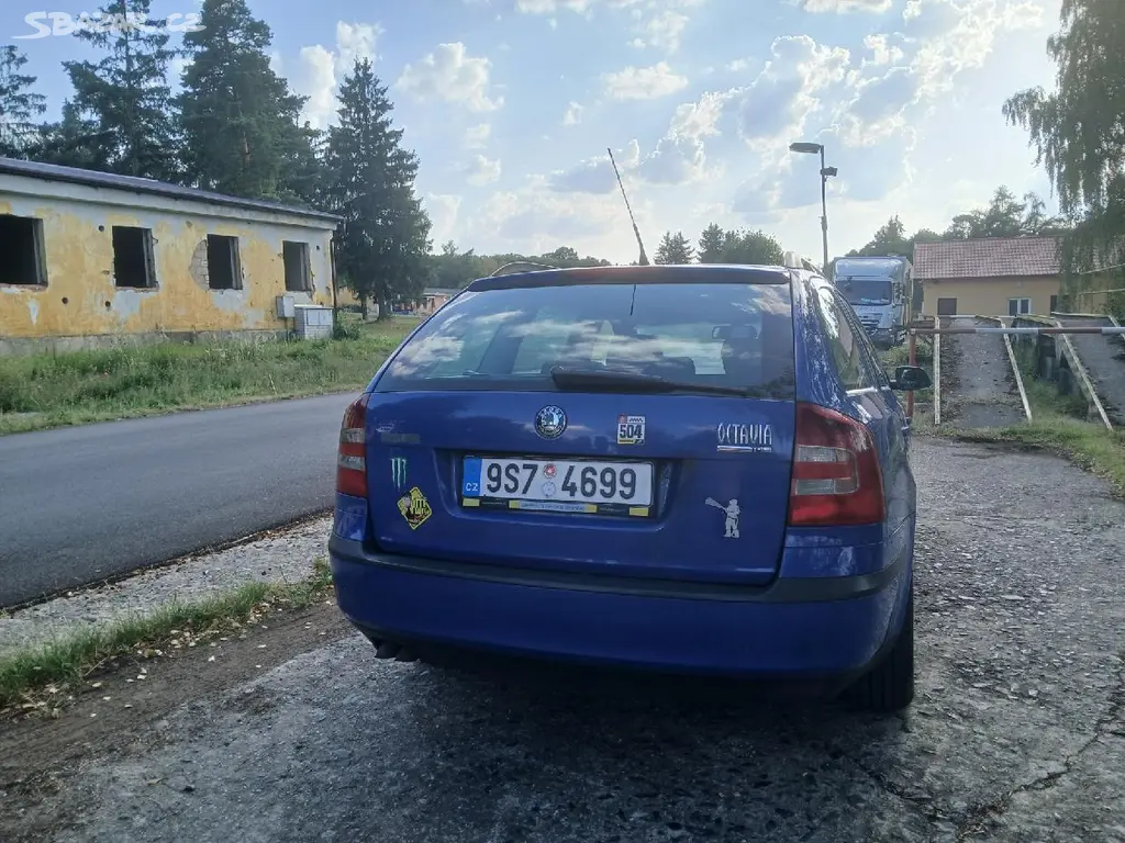 Škoda Octavia II combi 2.0 TDI - fotka 4