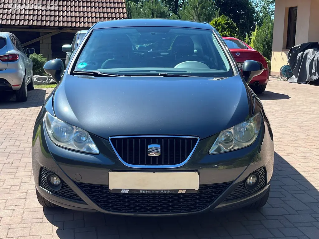 Seat Ibiza 1.4 i Style Tempomat Výhřev sedadel - fotka 2