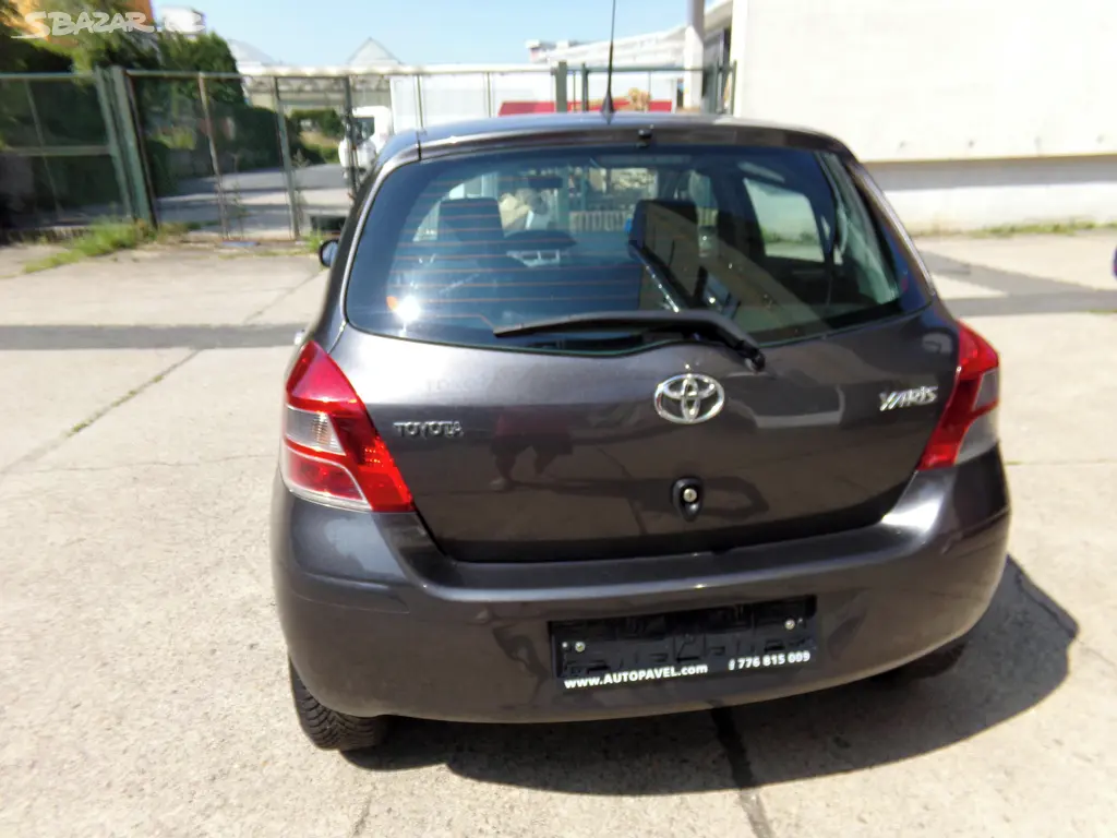 Toyota Yaris, 1.3 VVT-i LIFE - fotka 3