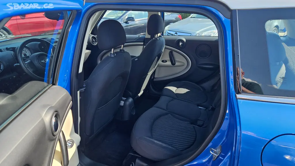 Mini Countryman 1,6i - fotka 6