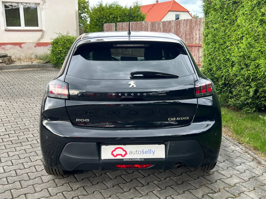Peugeot 208 1,2 PureTech ACTIVE PACK GPS | 2022 - fotka 4